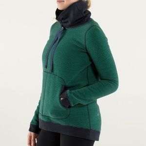 Lululemon Avenue Pullover